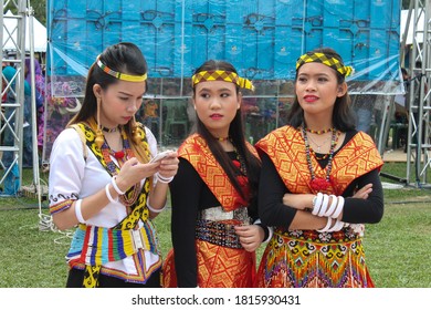 2,827 Orang sarawak Images, Stock Photos & Vectors | Shutterstock