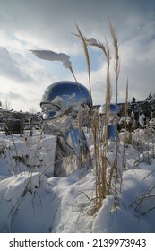 Mirror Art Sculpture Installation 