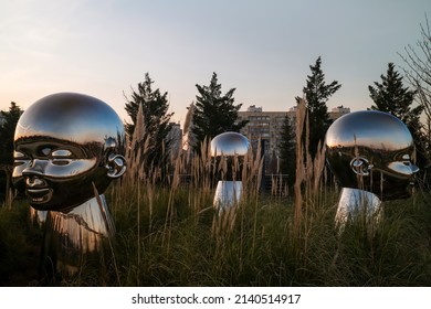 Mirror Art Sculpture Installation 