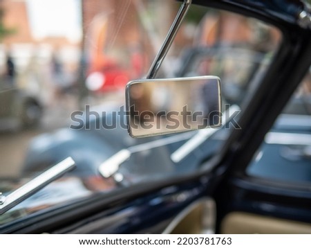 mirror of an old-timer car