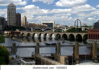 Mississippi river in Minneapolis with Stone Arch Bridge