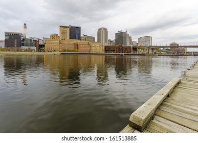 258 St Paul Minnesota Skyline River Stock Photos, Images & Photography ...