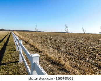 Missouri Farmland On A Beautiful Sunny Day. 