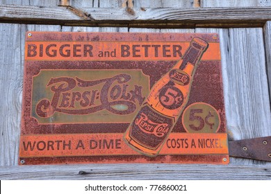 Missouri, Usa - July 19, 2017: Old Rusty Vintage Sign With Pepsi Logo In Missouri, Usa.