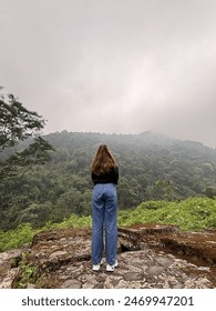 Mist and black cloud, maybe rain will coming