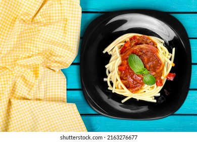 Mix Corn Pasta With Chees And Vegetable On Plate.