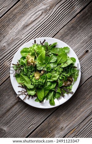 Similar – Spinach and Walnut Salad