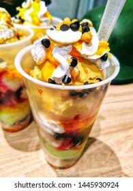 Mix Fruit Icecream Colors Dryfruits Cream