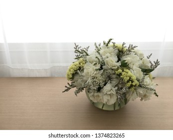 Small Vase Of Flowers Images Stock Photos Vectors Shutterstock