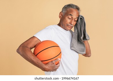 Mixed Indian Senior Basketball Coach