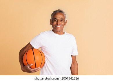 Mixed Indian Senior Basketball Coach