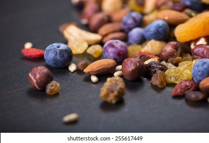 Gemischte Nüsse und Trockenfrüchte