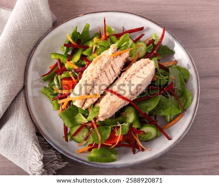 Mixed vegetable salad with mackerel