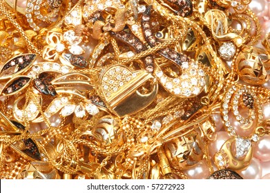 Mixed Yellow Gold Jewelry