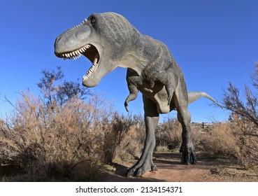 Moab, Utah, USA - November 22, 2021: T-rex Dinosaur Model With Razor Sharp Teeth Placed On The Moab Giants Dinosaur Trail 