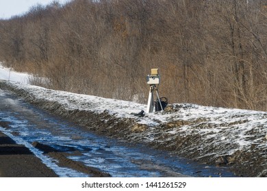 Mobile automatic camera radar on a winter road