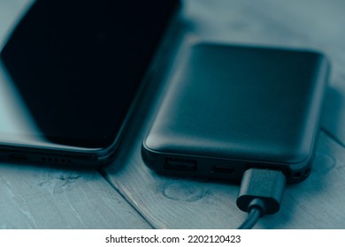 Mobile Battery Charging On Go Stock Photo 2202120423 | Shutterstock