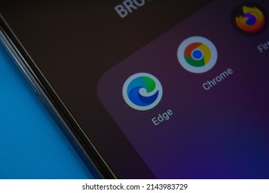 Mobile Internet Browser Applications (Google Chrome, Microsoft Edge, Firefox) Icons On Smartphone Screen. Afyonkarahisar, Turkey - April 8, 2022.