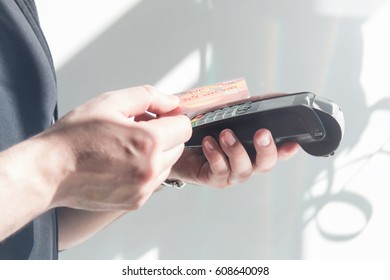 Mobile payment PayPass.