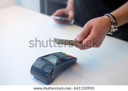 Mobile payment PayPass.
