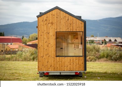 Mobile Tiny House, Great For Outdoor Experiences And Holidays.