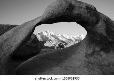 590 Mobius Arch Images, Stock Photos & Vectors | Shutterstock