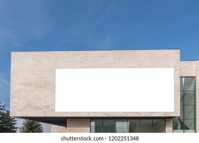 333,352 Advertising on buildings Images, Stock Photos & Vectors ...