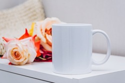 https://image.shutterstock.com/image-photo/mock-white-blank-coffee-mug-250nw-2170681975.jpg