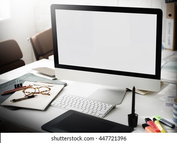 Mockup Copyspace Computer Notebook Laptop Concept
