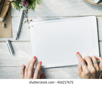 Mockup Copyspace Computer Tablet Concept