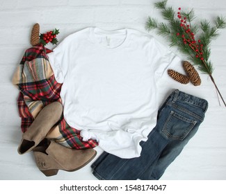 Mockup Flat Lay Of Blank White T Shirt On With Christmas Accesso