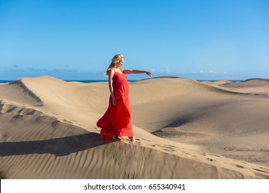 model in desert