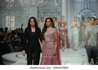 A Model Presents A Creation By Designer During Bridal Couture Week, In Lahore, Pakistan, Sunday, Dec.10, 2021.