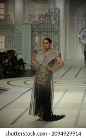 A Model Presents A Creation By Designer During Bridal Couture Week, In Lahore, Pakistan, Sunday, Dec.10, 2021.