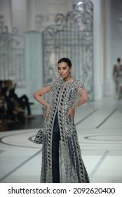 A Model Presents A Creation By Designerduring Bridal Couture Week, In Lahore, Pakistan, Sunday, Dec.10, 2021.