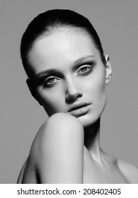 216,410 Nude female model Images, Stock Photos & Vectors | Shutterstock