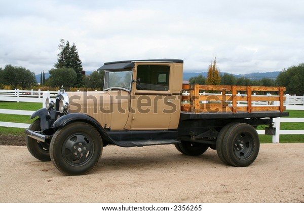 Modell T Ford Lkw Stockfoto Jetzt Bearbeiten