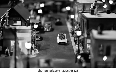 Model Toy Train Christmas Decorations 