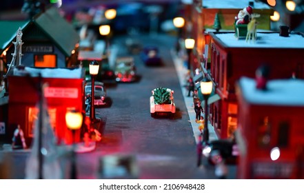 Model Toy Train Christmas Decorations 