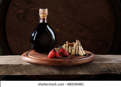 Modena Balsamic Vinegar With Strawberries And Parmesan