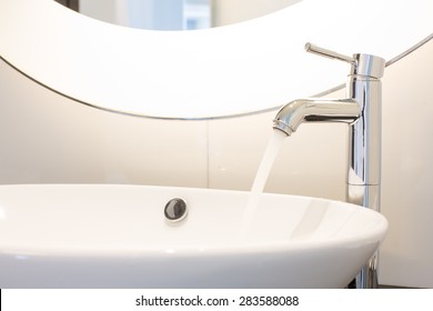 Modern Bathroom Faucet