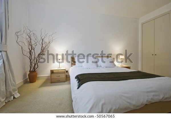 Modern Bedroom Generous Size Built Wardrobe Stock Photo Edit Now