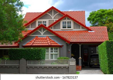 Modern Big Family House In Lane Cove, Sydney, Australia