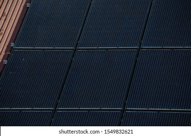 4,118 Black On Black Solar Panels Stock Photos, Images & Photography 