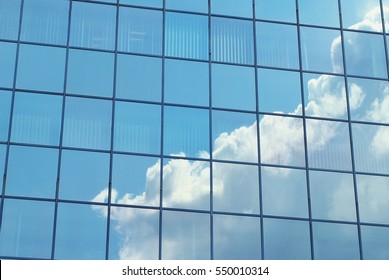 349,198 Office windows exterior Images, Stock Photos & Vectors ...