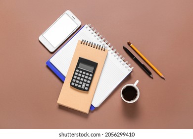 83,003 Calculator Color Background Images, Stock Photos & Vectors