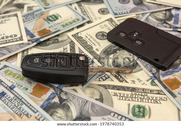 modern car
key with us dollar, sale or rent
concept