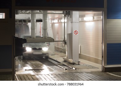 65 Carwash entrance Images, Stock Photos & Vectors | Shutterstock