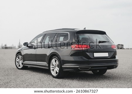 A modern, comfortable, elegant and extremely practical car, with a sports body kit, large wheels and a panoramic sunroof.