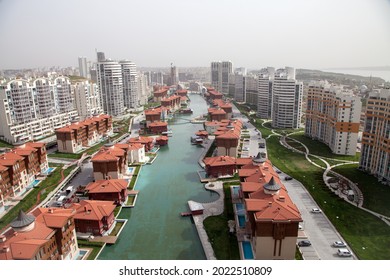 A Modern Complex Of Apartments, Pool And Villas.Istanbul Province